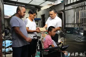 “我没几年了...”浙江13岁男孩瘦得皮包骨，医生说这病一般活不过18岁图片