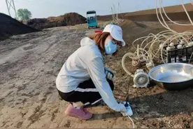 回去，改变农村图片