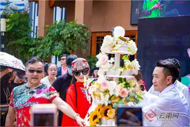 《云南映象》迎来17岁生日 阔别半年重新与观众见面图片