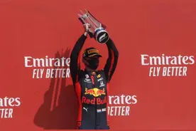 赛车丨F1七十周年大奖赛：维斯塔潘夺冠图片