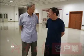 李佩甫：秦俊填补中原作家的空白图片