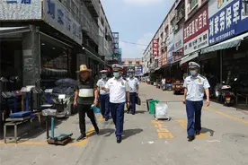 平顶山市消防救援支队政委赵洪光带队检查“多合一”场所消防安全图片