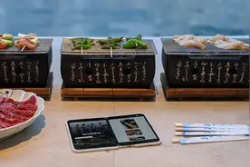 微软双屏Surface Duo最近消息：即将发布、起售价已曝光图片