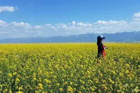 我是“三无”人员，嘻嘻哈哈就出镜，因为“臭美是女人的天性”图片