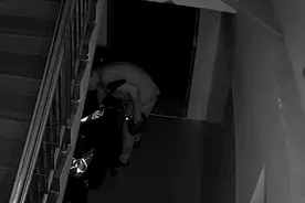 珠海一小伙热恋后开销大，为让女友不“低看”，干起了盗窃活图片