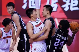 辽宁男篮的“一节崩”，全拜广东男篮的“双截棍”，还想赢就得逼出“三极限”图片
