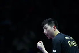 马龙因扭伤颈部退出奥运模拟赛，本人发声：争取在团体赛时恢复图片