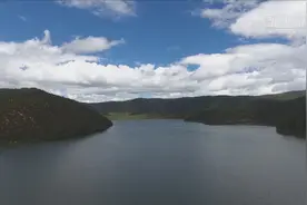 迷人的普达措国家公园