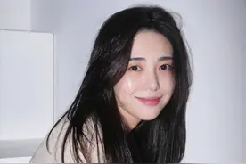 爆红女团成员权珉娥割腕牵连队友，却被粉丝嘲戏多？用词不堪入目图片