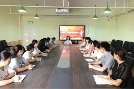 管城区回族幼儿园：学条例，深刻理解讲话精神图片