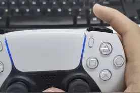 PlayStation 5 DualSense手柄新图现身 电池容量等信息曝光图片