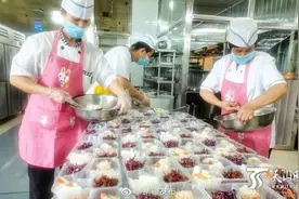 你为我们披荆斩棘 我们为你遮风挡雨图片