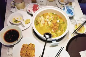 探访西安餐饮场所：有食客吃剩半碗面“剩一口”成习惯图片