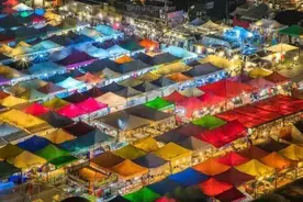 8月15日银滩之夜——灯光夜市嘉年华空降乳山滨海新区图片