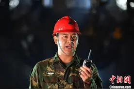 导弹“筑巢人”沙子呷：中国火箭军工程部队要向“智慧工兵”转型图片