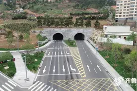 威海荣成石岛环山路隧道13日起恢复通行图片