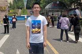 青岛启元学校许添政中考344分 编程游泳篮球样样皆通图片