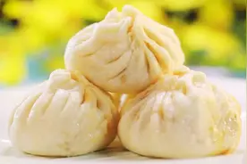 《养生厨房》今日菜品——香菇酱肉大包图片
