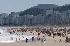 为晒太阳操碎了心？巴西里约市长建议在沙滩上划分区域避免拥挤图片