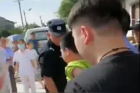 15岁少年殴打奶奶持匕首挑衅警察，初步判断其有心理障碍图片