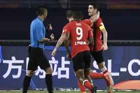 上港国安不败却引发诸多不满，球迷缘何如此不买账？图片