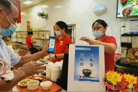 长安服务区掀起“光盘风”，正打算开卖“半份菜”图片