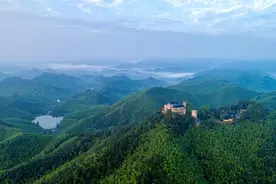 莫干山，凭啥这么火→图片