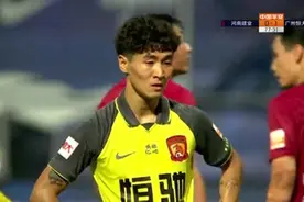 中超-保利尼奥1挑3破僵韦世豪替补双响 恒大3-1建业图片