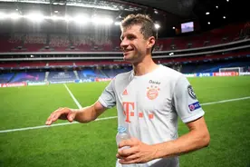 穆勒：本想看C罗梅西在巴黎踢球 萨比策加盟？我还没成为高层呢图片