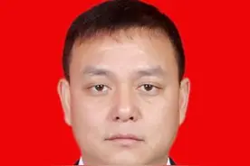 记贵阳市道德模范陈华信：心系百姓 带民致富图片