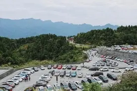 恩施旅游重现火爆！多景区预约爆满，官方倡议：优先满足外地游客图片