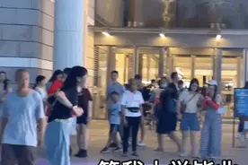 重庆女孩泼辣式应援火上热搜！刘宪华回应：感谢你选择我做你的偶像图片