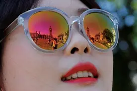 眼睛长期暴晒增加白内障风险 戴墨镜也有很多讲究图片