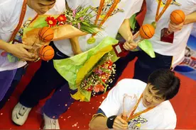 篮球——CBA：广东队十冠之路图片