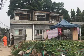 聚焦旧改 | 北京东铁营改造进度搁置，剩余住户蜗居多年等拆迁图片