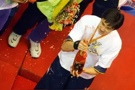 篮球丨CBA：广东队十冠之路图片