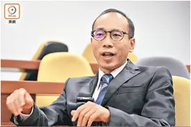 英媒称英国军方暂停港警训练，香港学者：港警应停止派员到英国受训，改用中式步操图片