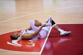 广东男篮确认易建联跟腱断裂 阿喀琉斯之踵，光环下的阴影图片