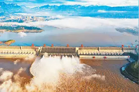 三峡水库 为长江保安澜图片