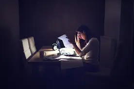 澎湃思想周报｜社畜青年与三和青年；哈里斯参选的意义与迷思图片
