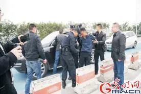 重庆涪陵警方打掉一暴力垄断客运行业涉黑犯罪组织图片