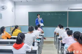 学生富余时间减少，家长报班变得更谨慎，江城校外培训机构面临招生大考图片