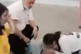 姑娘，别哭！你们施救时唤的那一声声叔叔令人落泪......图片