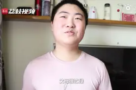 17岁男孩暑假帮爸妈做饭52天！每天四菜一汤 网友：别人家的孩子图片