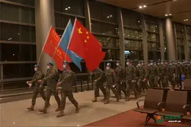 第19批赴黎维和部队第二梯队官兵启程“00后”扫雷女兵随队出征图片