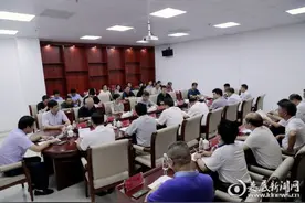 陈纯廖湘科院士来娄调研图片