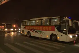 出征！维和图片