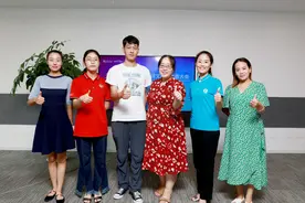 河南“山妹子们”玩转抖音，助力家乡景区成“网红”图片