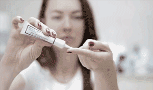 146年老字号用灵芝做眼霜，淡纹抗衰消肿，“修仙党”熬夜必备丨种草机