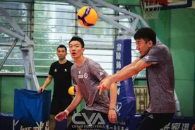 详解上海男排新赛季阵容变化，詹国俊因膝关节恢复不理想缺席图片